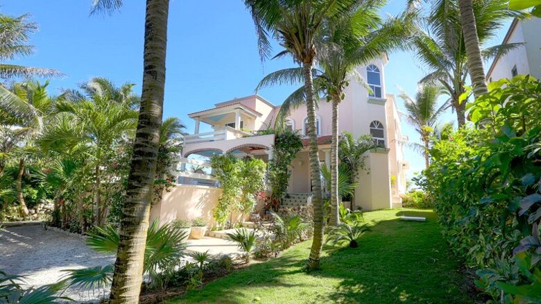 Casa Dos Palmas - Akumal, Mexico