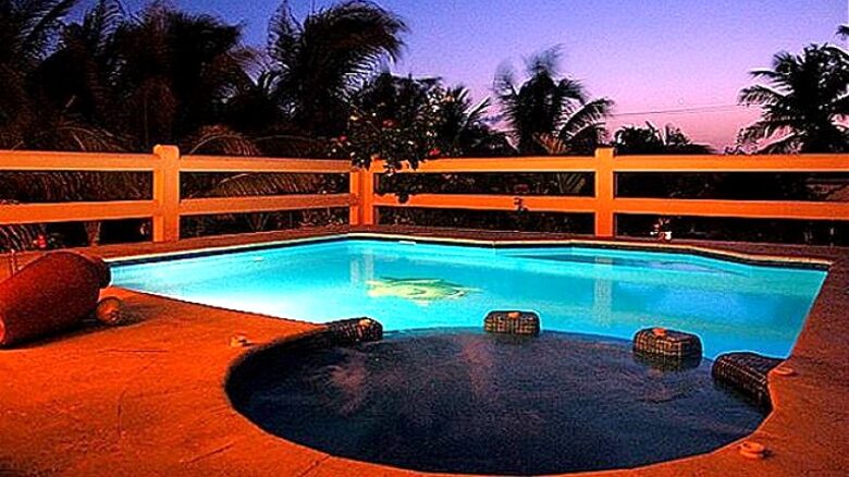 Casa Dos Palmas - Akumal, Mexico