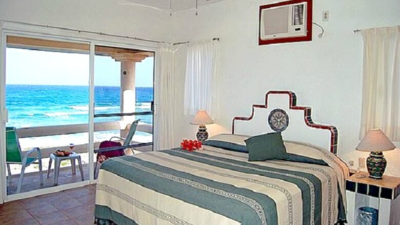 Casa Dos Palmas - Akumal, Mexico