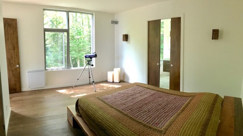 Modern Lakeside Luxury - Stanstead, Canada