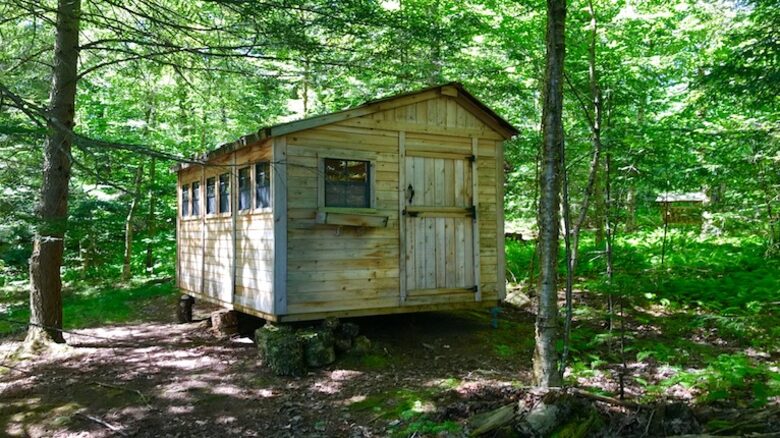 Modern Lakeside Luxury - Stanstead, Canada