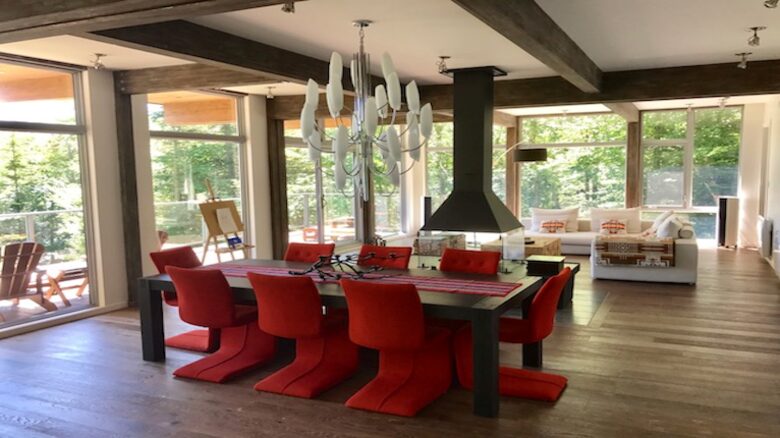 Modern Lakeside Luxury - Stanstead, Canada