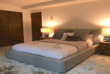 Modern Lakeside Luxury - Stanstead, Canada