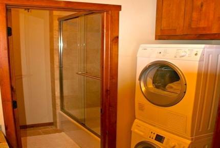 Berry Patch - Jackson Hole - Wilson, Wyoming