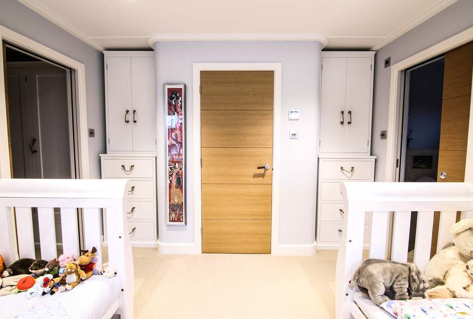 Caracoli - London, United Kingdom