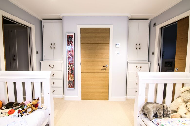 Caracoli - London, United Kingdom