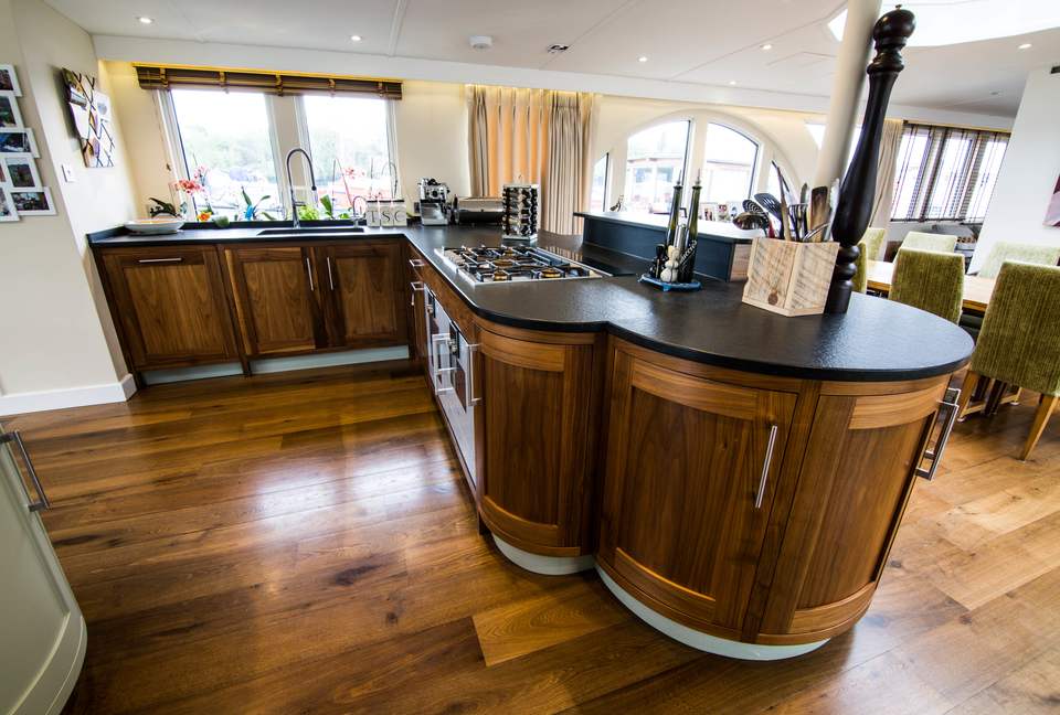 Caracoli - London, United Kingdom