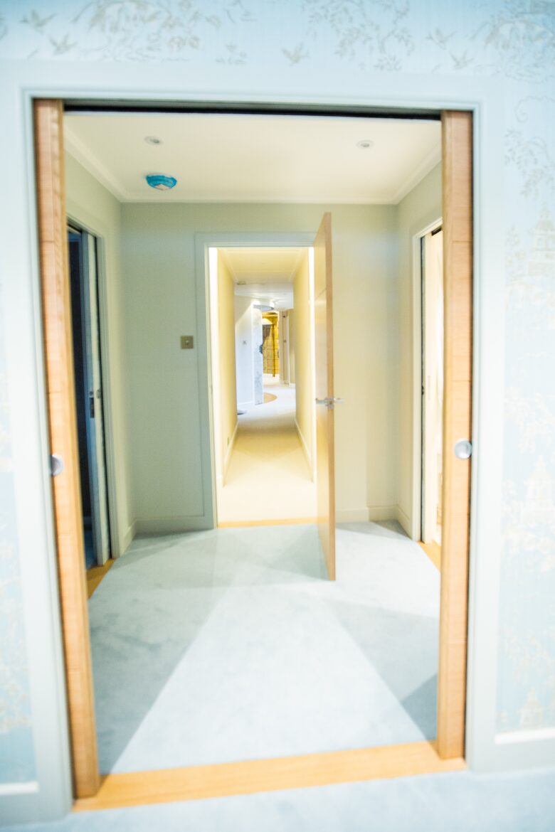 Caracoli - London, United Kingdom