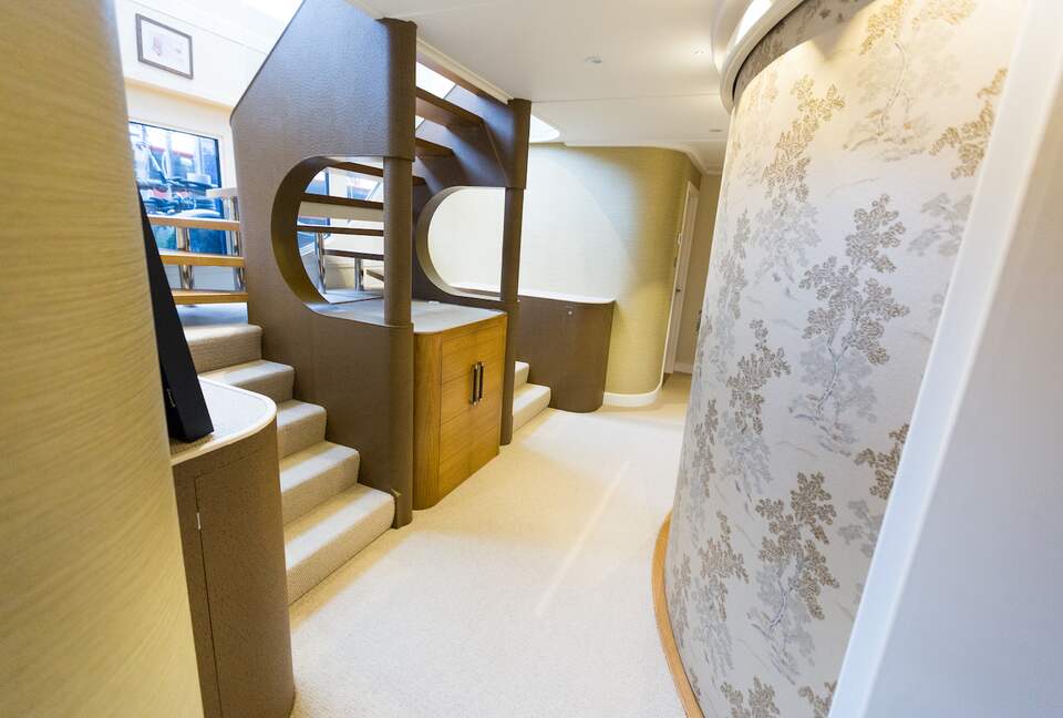 Caracoli - London, United Kingdom