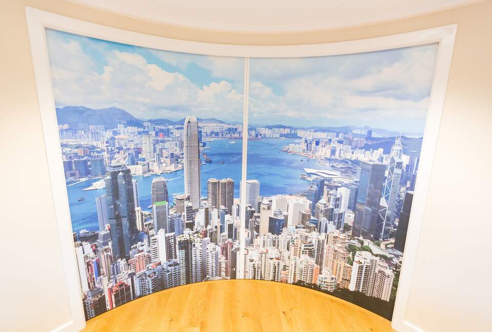 Caracoli - London, United Kingdom