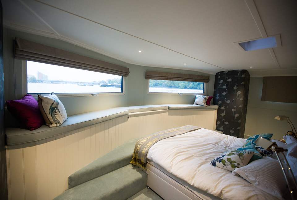 Caracoli - London, United Kingdom