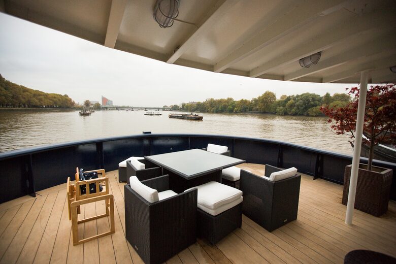 Caracoli - London, United Kingdom