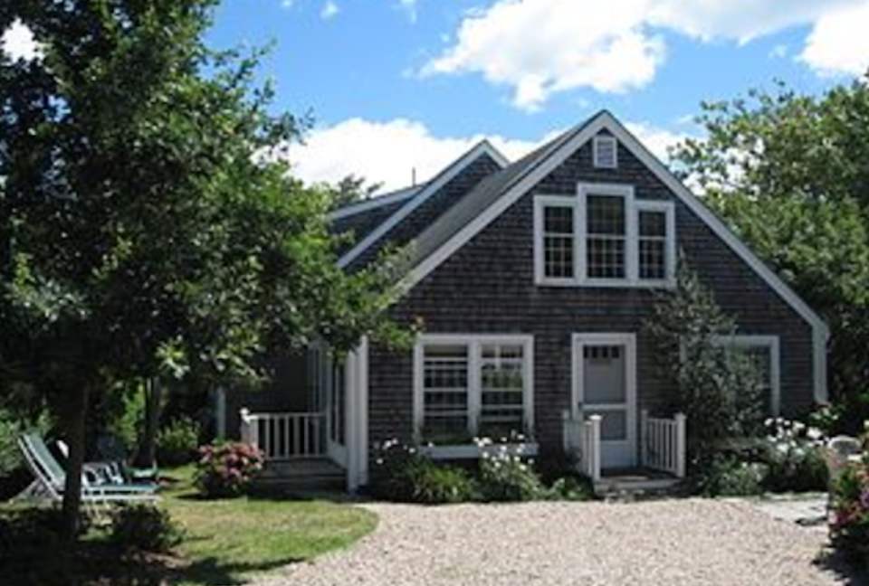 Honeysuckle Cottage Property - 4 Bedrooms plus 2 Lofts - Just Blocks to Center of Town! - Nantucket, Massachusetts