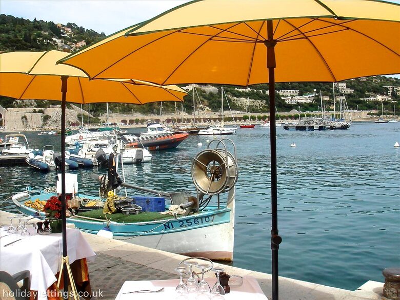 16th Century Apartment - Steps from the Sea - VILLEFRANCHE SUR MER, France