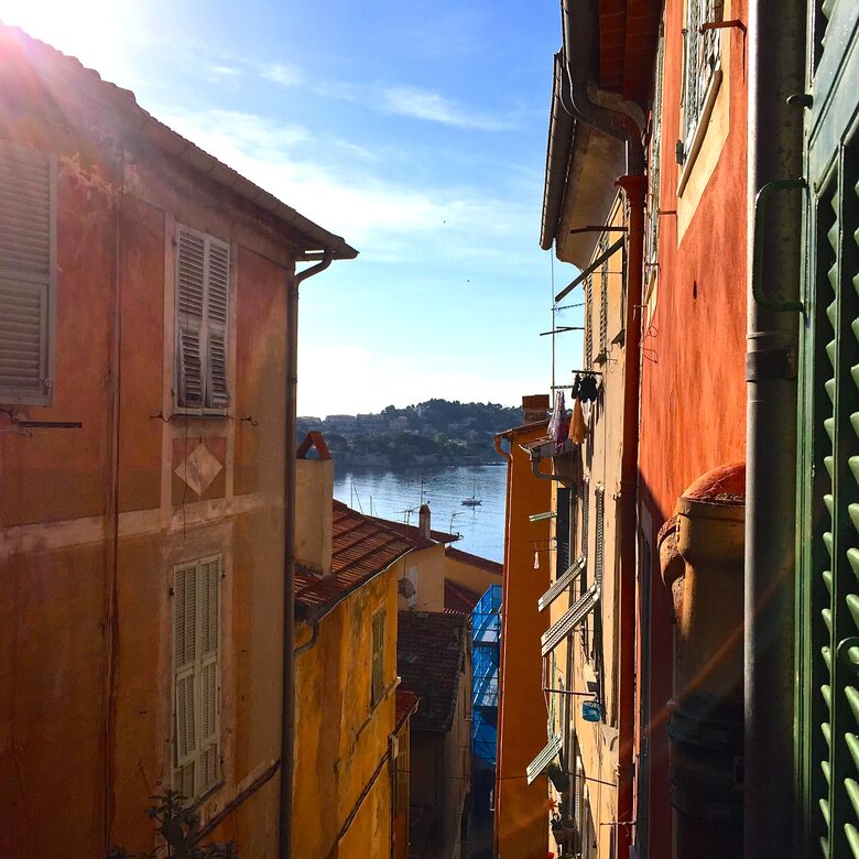 16th Century Apartment - Steps from the Sea - VILLEFRANCHE SUR MER, France
