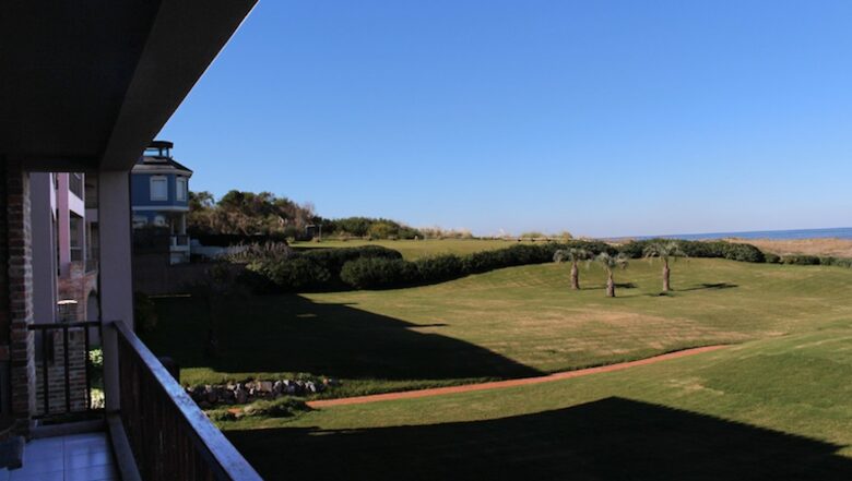 Beachfront Apartment in Manantiales, Punta del Este - Punta del Este, Uruguay
