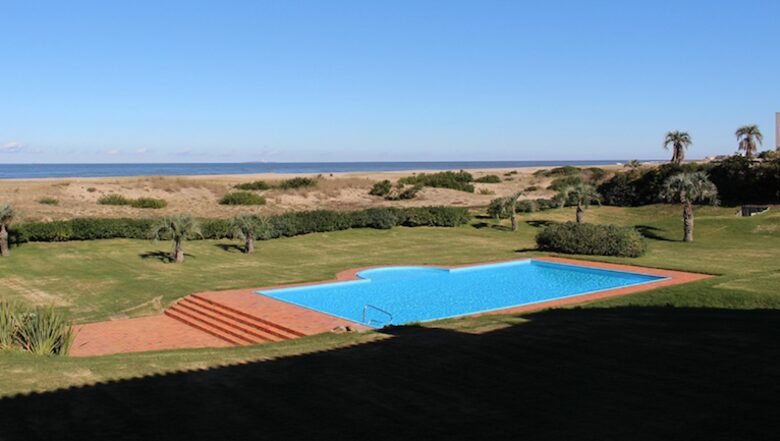 Beachfront Apartment in Manantiales, Punta del Este - Punta del Este, Uruguay