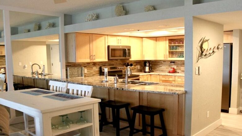 East Pass Towers - Destin, Florida