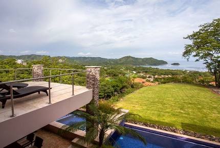 Coco Beach Retreat - Playas del Coco, Costa Rica