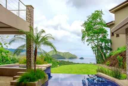 Coco Beach Retreat - Playas del Coco, Costa Rica