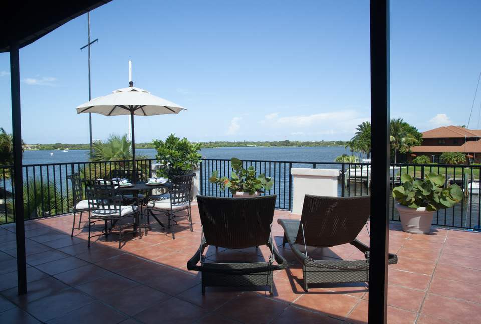 Penthouse *4* on the Water - Vero Beach, Florida