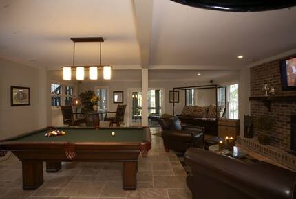 Lake Lanier Cozy Retreat - Quick Drive from Atlanta! - Dawsonville, Georgia