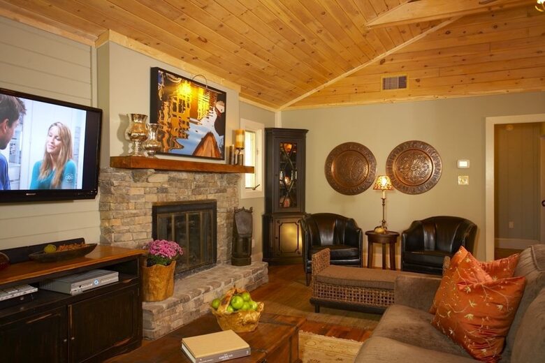 Lake Lanier Cozy Retreat - Quick Drive from Atlanta! - Dawsonville, Georgia