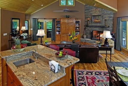 Scotch Highlands Home at the Mountain Club at Cashiers - Sapphire, North Carolina