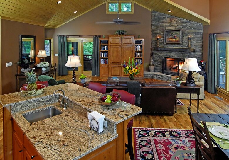 Scotch Highlands Home at the Mountain Club at Cashiers - Sapphire, North Carolina