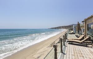 Malibu Colony Beachfront Home (R) - Malibu, California