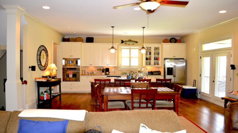 Lake Martin Luxury - Dadeville, Alabama