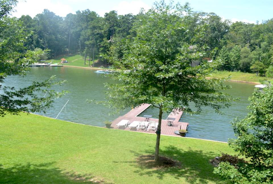 Lake Martin Luxury - Dadeville, Alabama