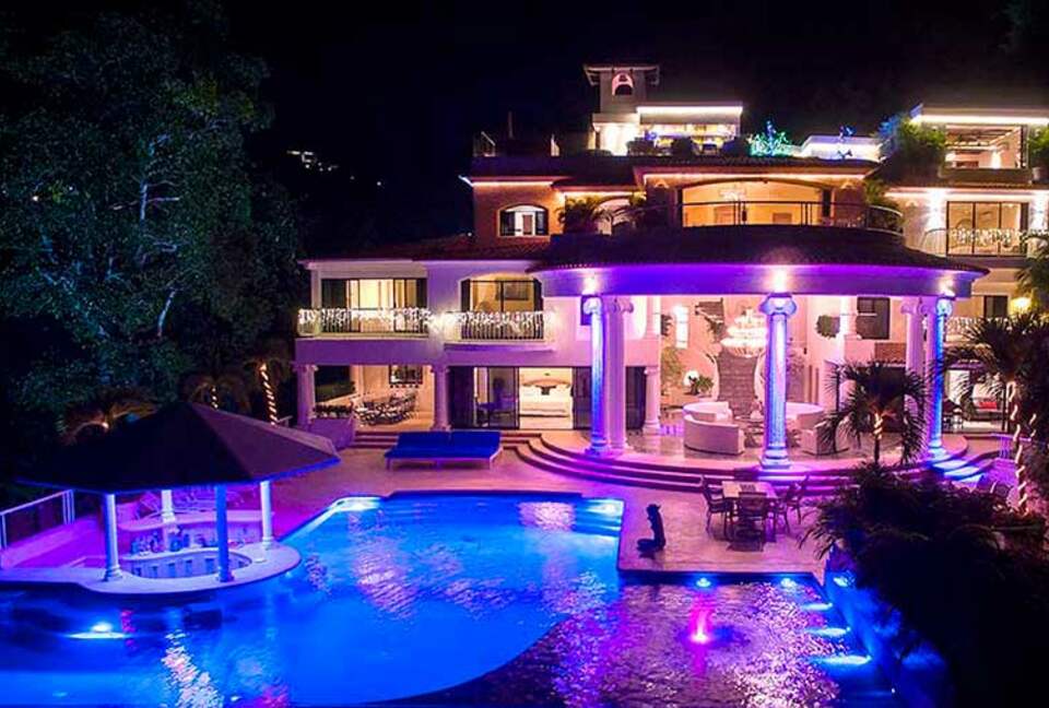 Majestic Mansion & Spa - Acapulco, Mexico