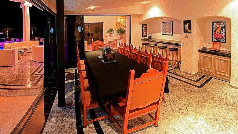 Majestic Mansion & Spa - Acapulco, Mexico