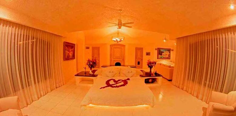 Majestic Mansion & Spa - Acapulco, Mexico