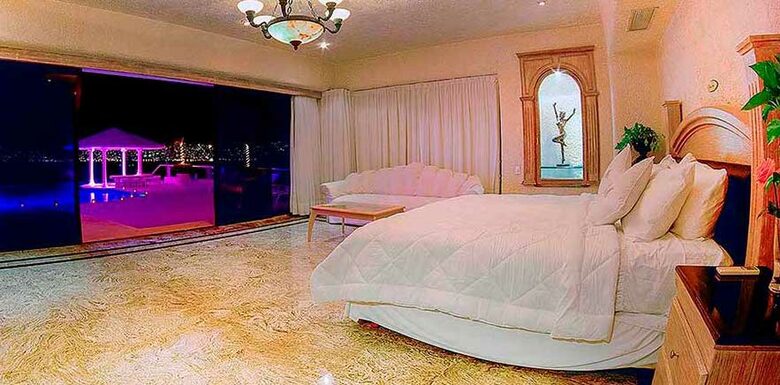 Majestic Mansion & Spa - Acapulco, Mexico