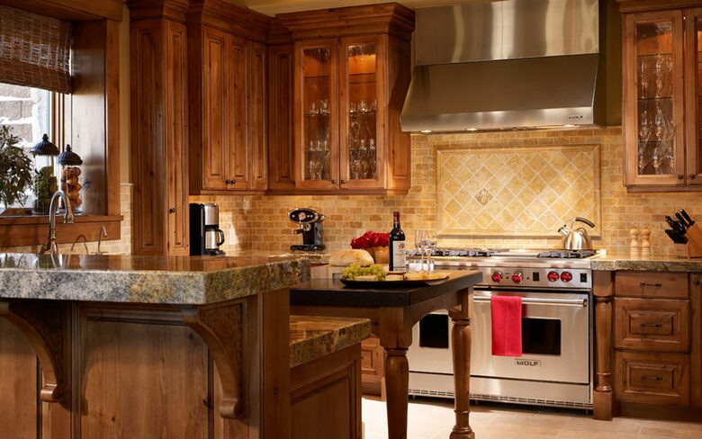 Quintess Collection - Whitetail Lodge - Park City, Utah