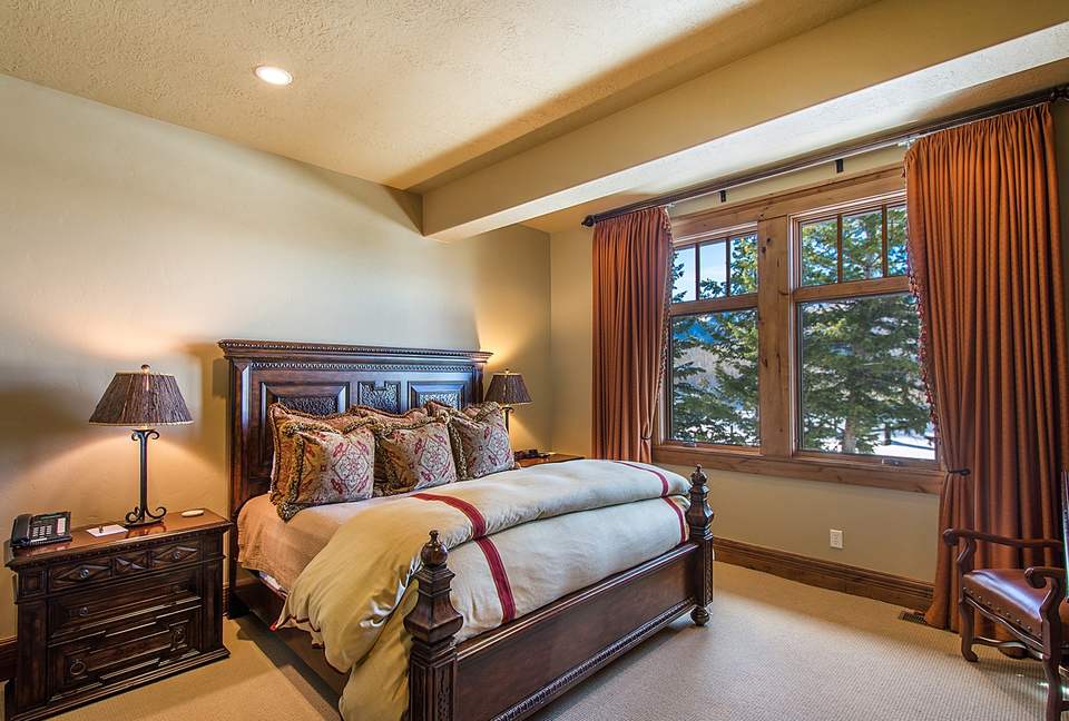 Quintess Collection - Whitetail Lodge - Park City, Utah