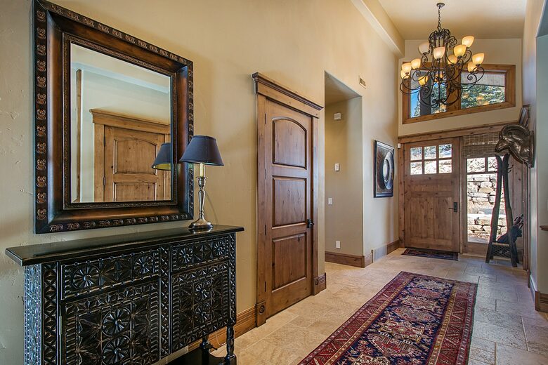 Quintess Collection - Whitetail Lodge - Park City, Utah