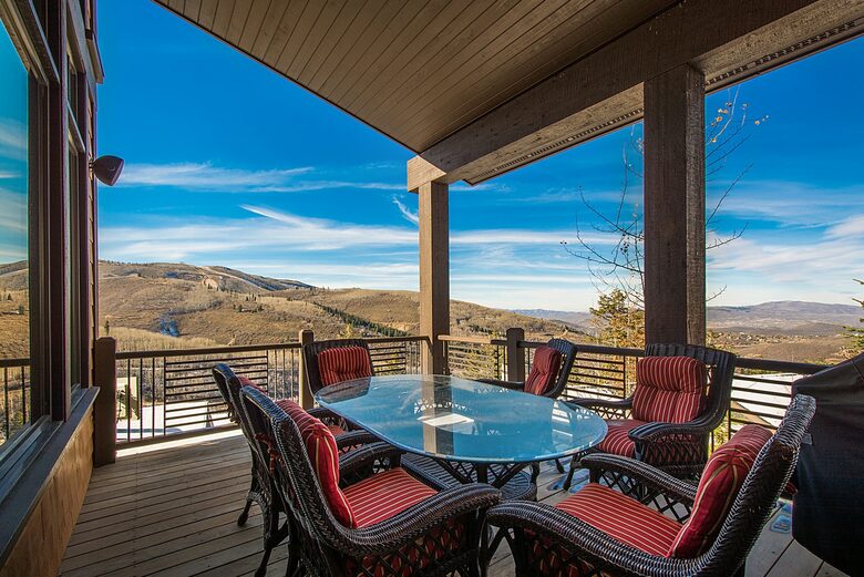 Quintess Collection - Whitetail Lodge - Park City, Utah