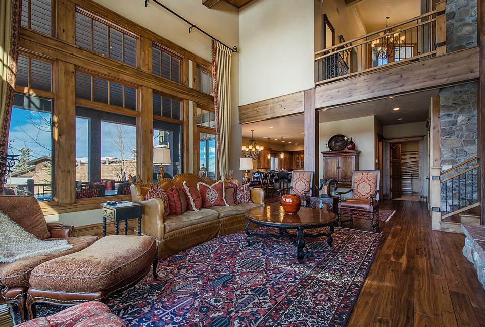 Quintess Collection - Whitetail Lodge - Park City, Utah