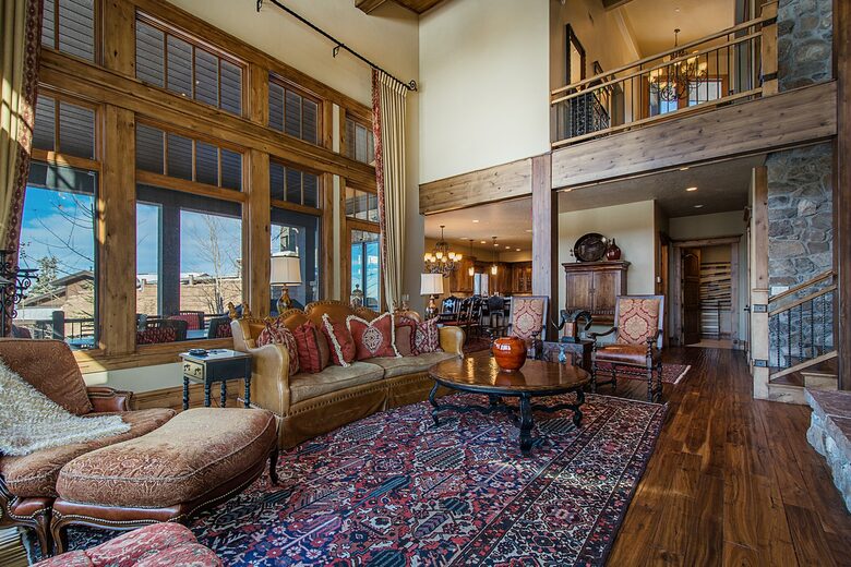 Quintess Collection - Whitetail Lodge - Park City, Utah