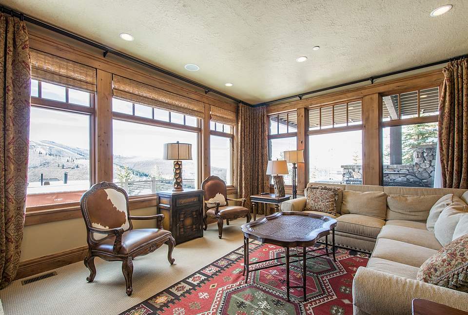 Quintess Collection - Whitetail Lodge - Park City, Utah