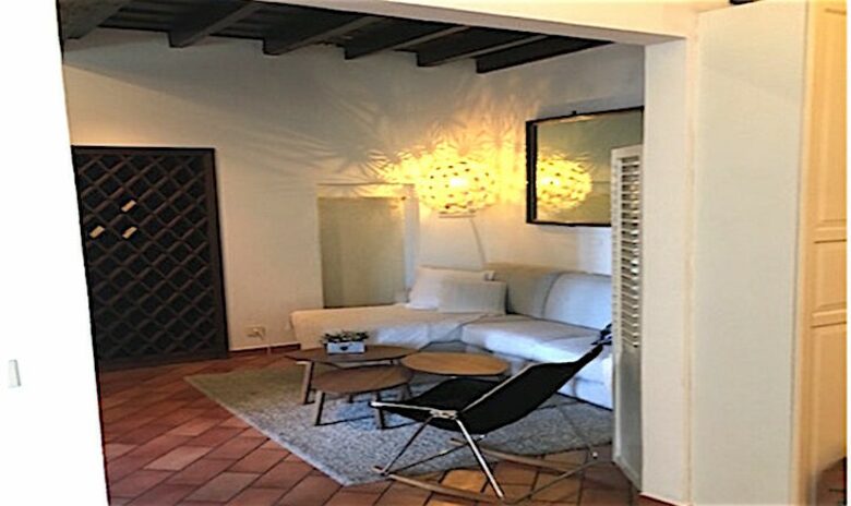 Spacious Apartment in Trendy Navigli District - Milan, Italy