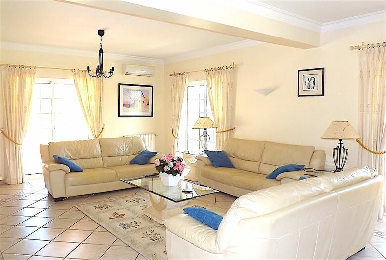 Casa Monte Santa Luzia - Loule, Portugal