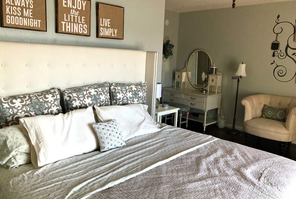 Sun Glow - St Pete Beach, Florida