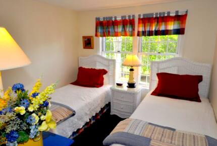 Honeysuckle Cottage Property - 4 Bedrooms plus 2 Lofts - Just Blocks to Center of Town! - Nantucket, Massachusetts