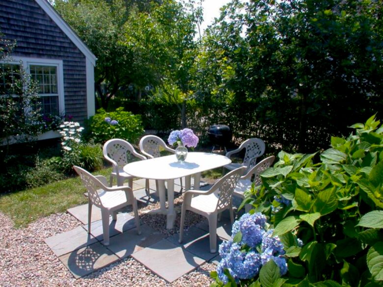 Honeysuckle Cottage Property - 4 Bedrooms plus 2 Lofts - Just Blocks to Center of Town! - Nantucket, Massachusetts