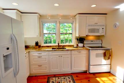 Honeysuckle Cottage Property - 4 Bedrooms plus 2 Lofts - Just Blocks to Center of Town! - Nantucket, Massachusetts