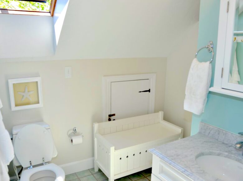 Honeysuckle Cottage Property - 4 Bedrooms plus 2 Lofts - Just Blocks to Center of Town! - Nantucket, Massachusetts